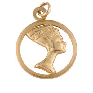18k Gold Queen Nefertiti Pendant 2.6 grams